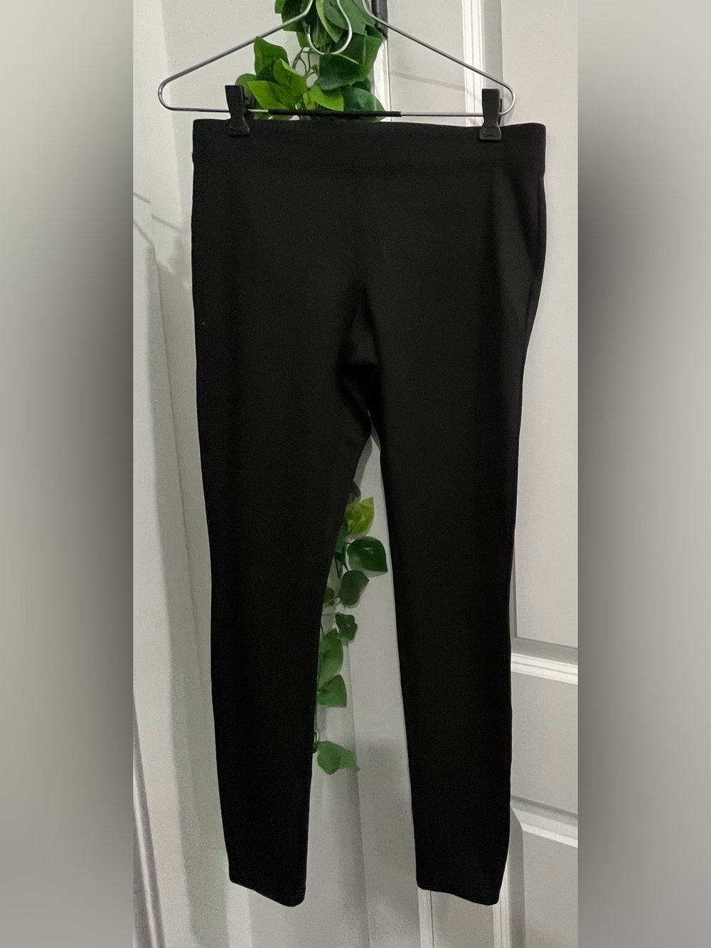 Express Black Women's Ponte Leggings